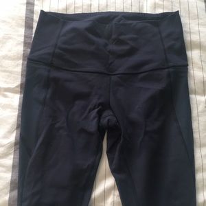 dark blue lululemon leggings